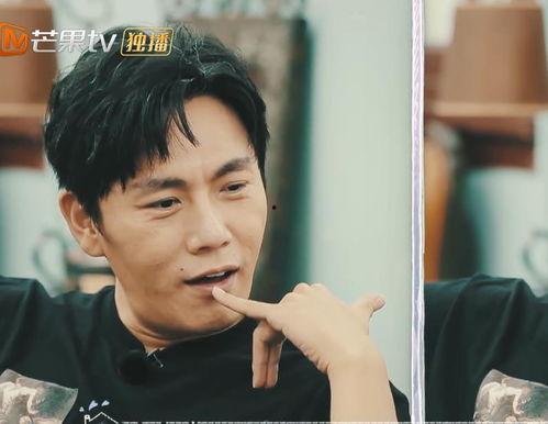 张萌和秦昊吃瓜视频大全,娱乐圈幕后趣闻大揭秘