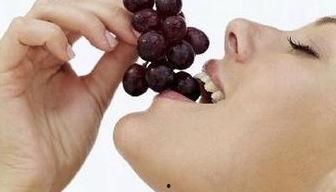 宝宝吃葡萄瓜视频播放