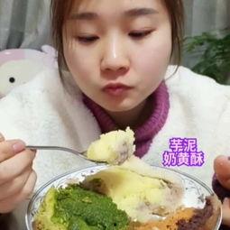 哇偶吃瓜的视频,揭秘热门视频背后的故事与幕后花絮