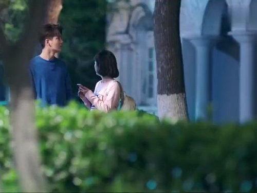 谈恋爱全家吃瓜视频大全,全家围观恋爱甜蜜瞬间视频大盘点